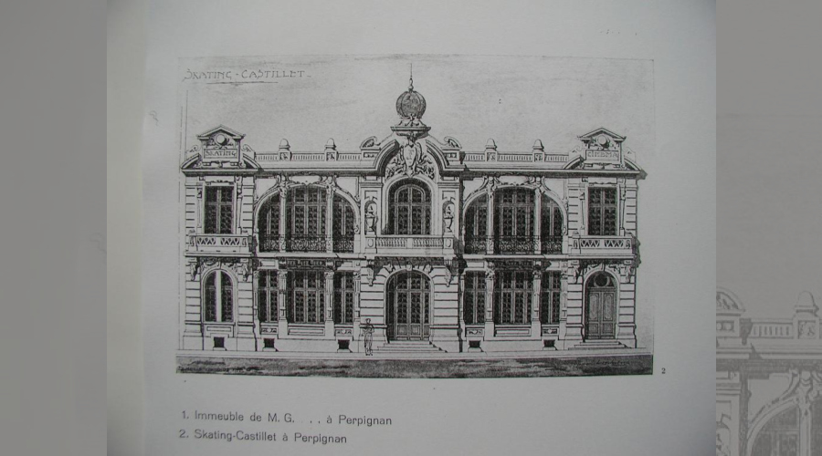 Plan:S'inspirant des façades d'opéra:2 grandes baies avec colonnes et 3 éléments en saille