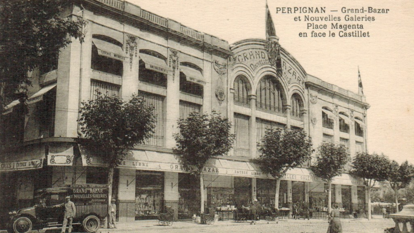Grand Bazar de Sambres, 1912-1917, place Magenta.