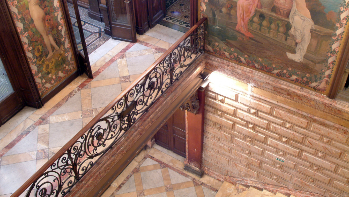 Hôtel Pams, grand escalier