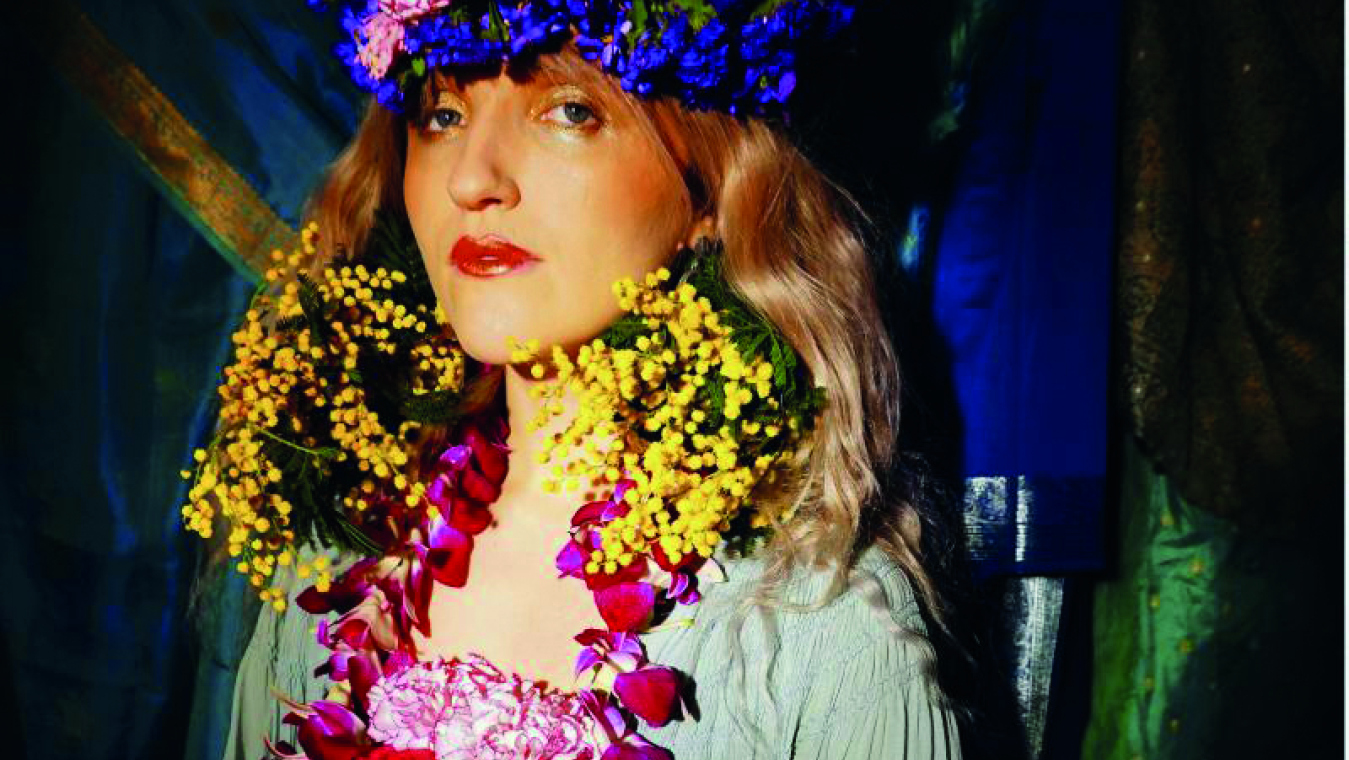 13 avril • Floralia • KYRIE KRISTMANSON